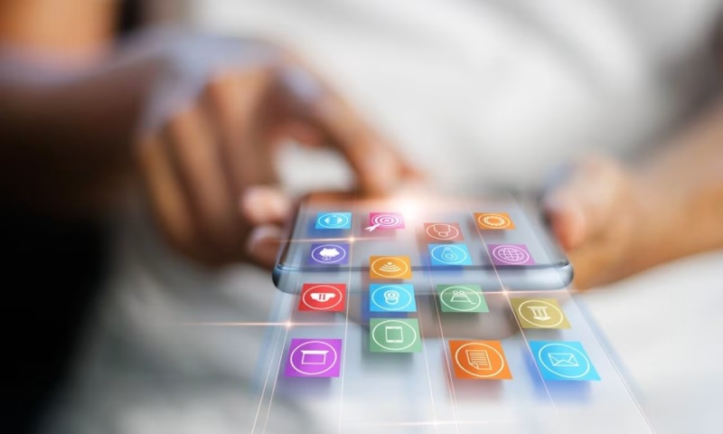 MES系统信创升级：新晃软件开发公司的技术破局与实践